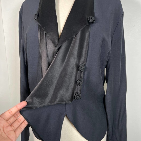 Vtg Wild Rose Women's Satin Feel Jacket L Rosettes Open Back / Waterfall Collar - Picture 4 of 7